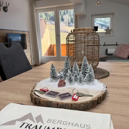 Berghaus Traumblick Apartment Bad Kleinkirchheim